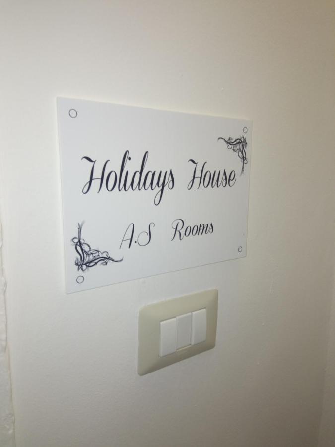 House Holidays A.S. Rooms คาตาเนีย ภายนอก รูปภาพ